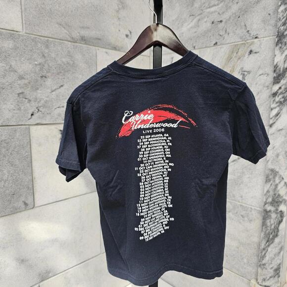 Carrie Underwood Tour Kid's Black Vintage Tshirt - Picture 3 of 4